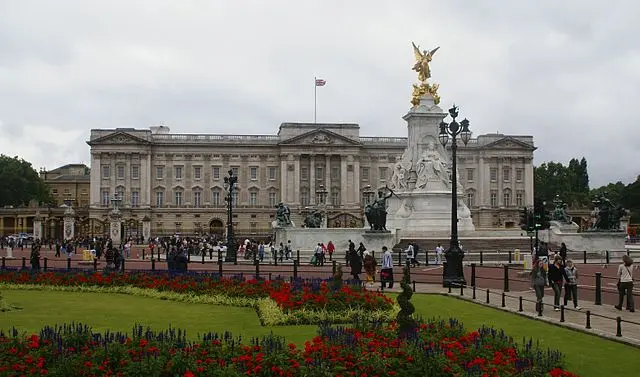 英国王室的象征:白金汉宫