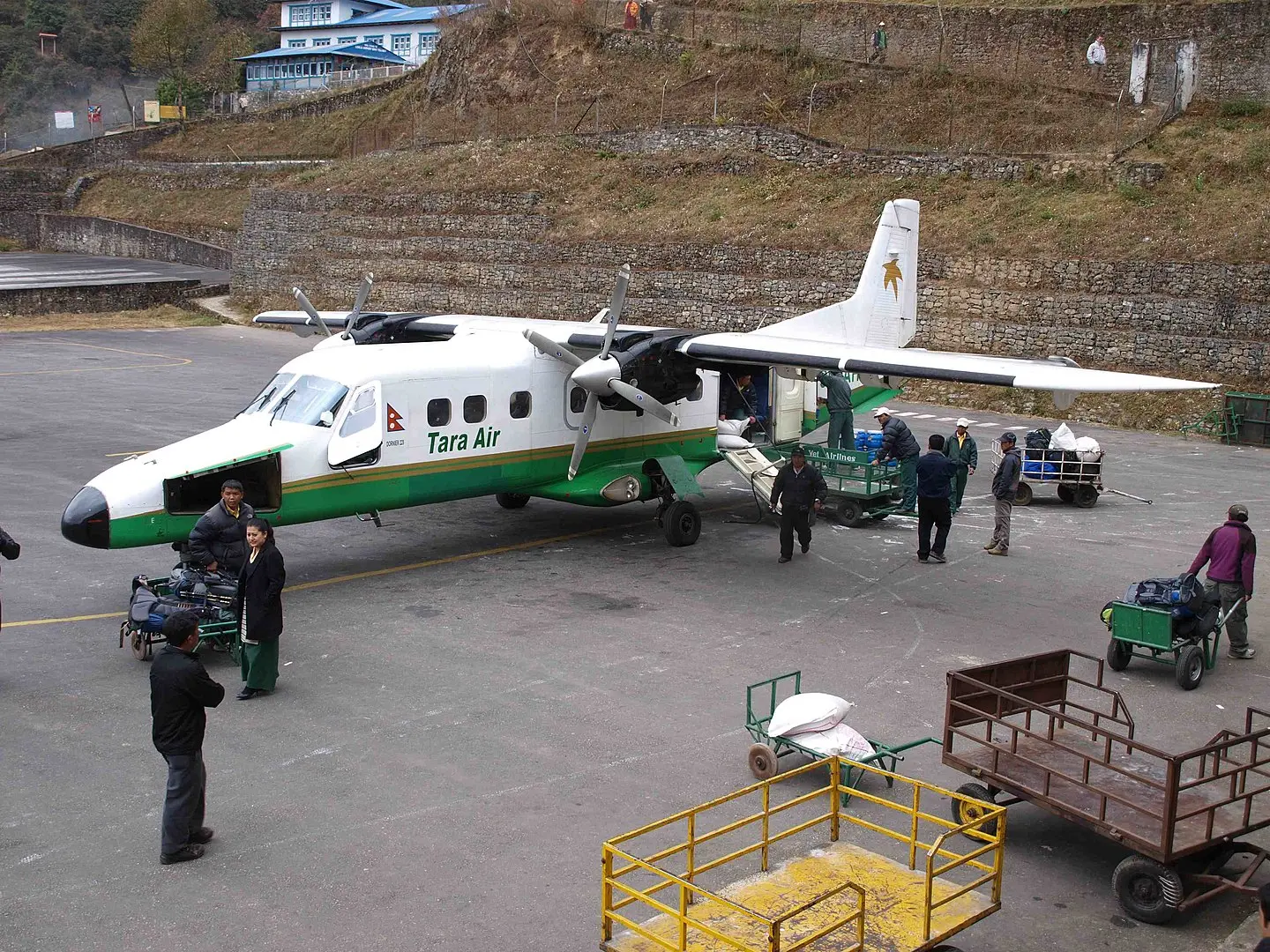 世界上最危险的机场:尼泊尔丹增-希拉里(卢克拉)机场