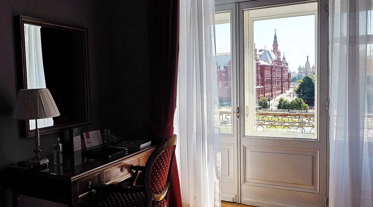 红场和克里姆林宫的邻居：莫斯科国立酒店_荒原之梦
