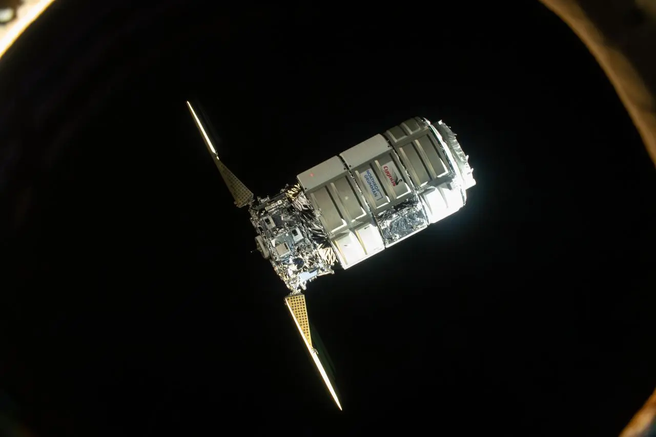 第16艘天鹅座货运飞船已抵达国际空间站（CRS-16）_荒原之梦